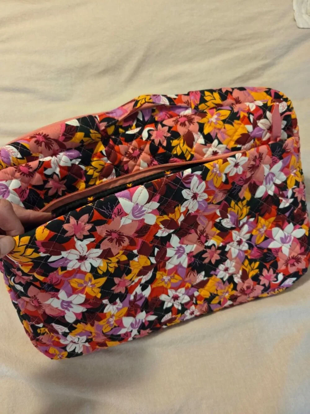 Vera Bradley Floral Quilted Computer laptop Case Bag Multicolor zip college